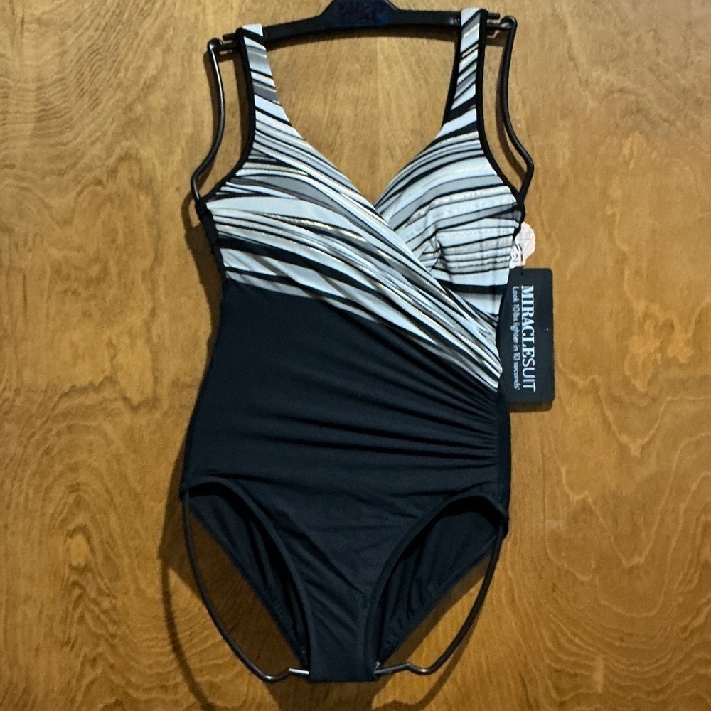 Miraclesuit “It’s a Wrap” Shimmer Sands One-Piece Swimsuit - Size 10 - NWT